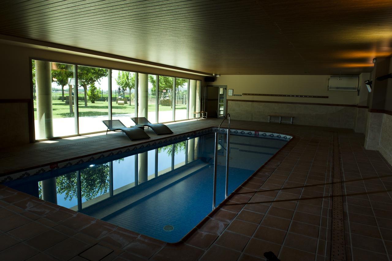 La Noguera Camping Sant Llorenc de Montgai Экстерьер фото